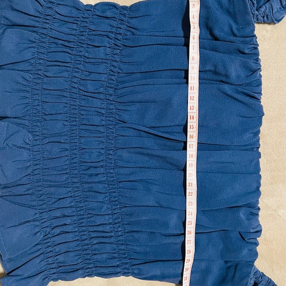 COPY - Abercrombie & Fitch | Stretch/Ruffle Material, Off Shoulder - Picture 6 of 9